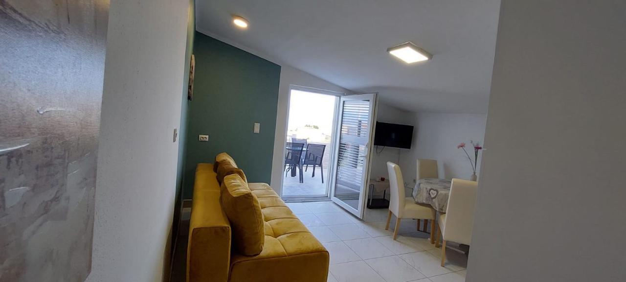 Apartmani Fran Vir Εξωτερικό φωτογραφία