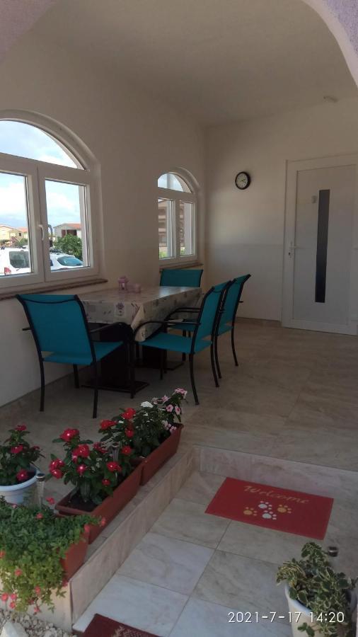 Apartmani Fran Vir Εξωτερικό φωτογραφία
