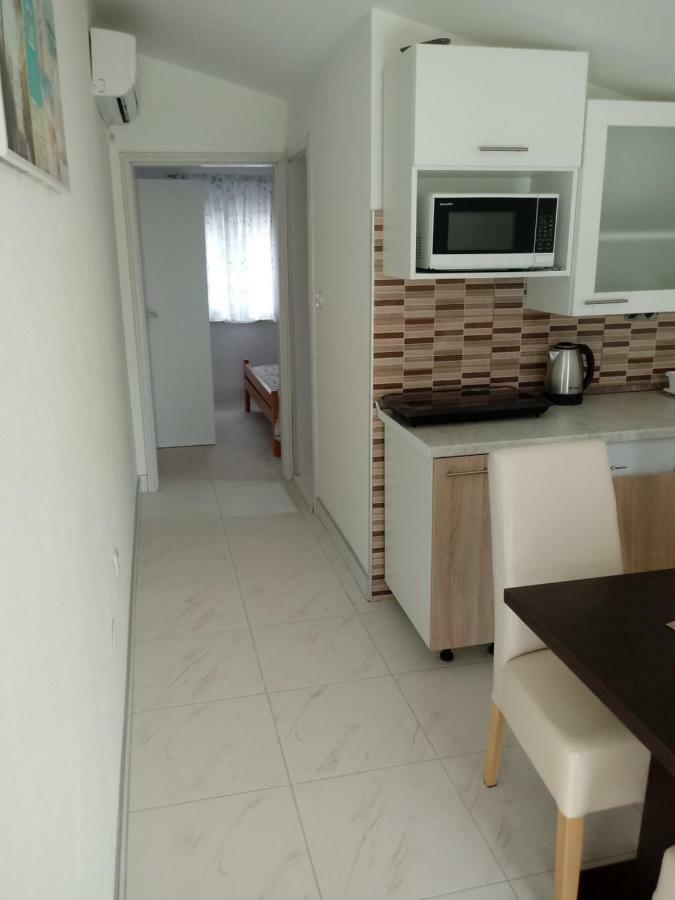 Apartmani Fran Vir Εξωτερικό φωτογραφία