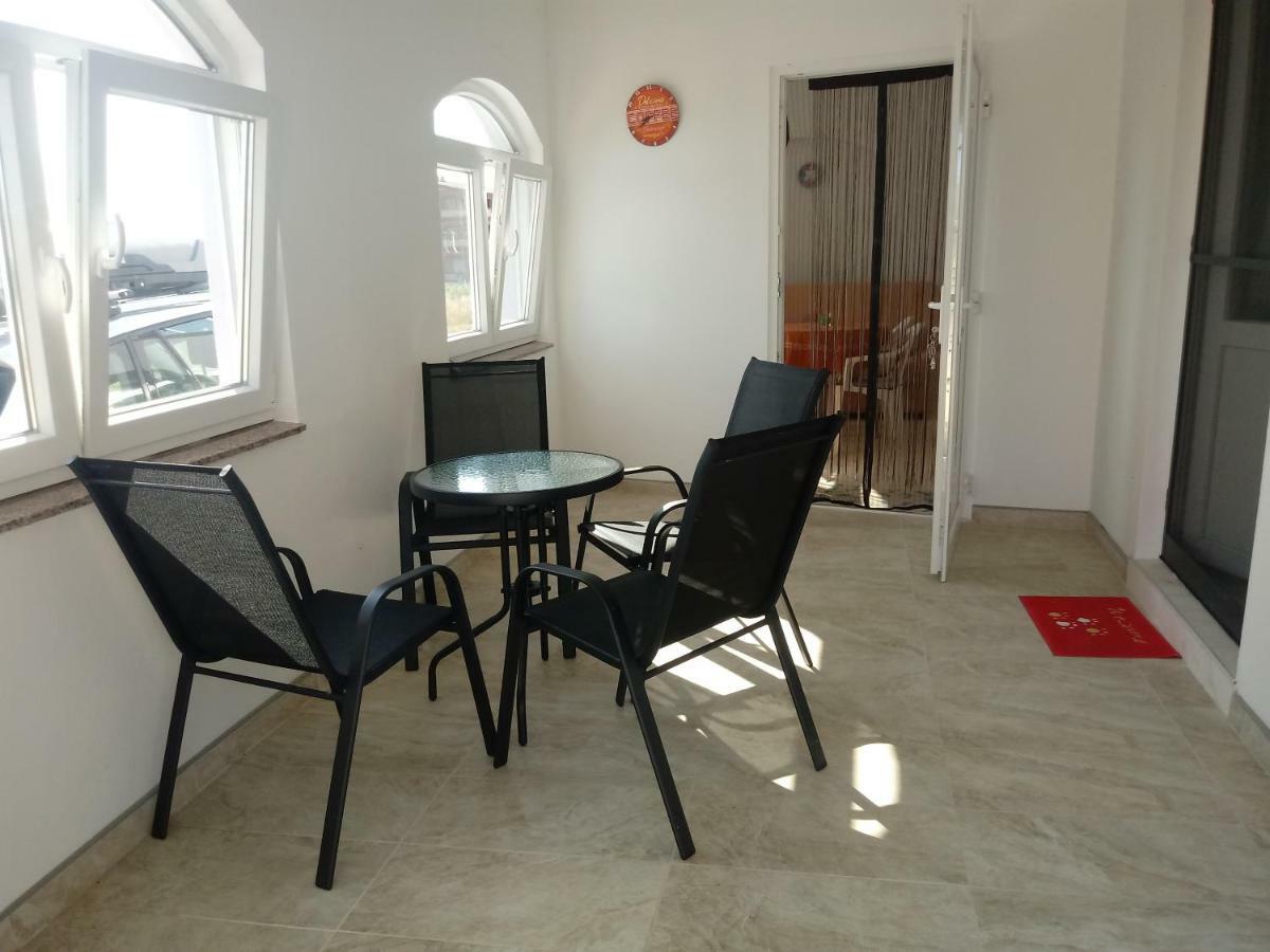 Apartmani Fran Vir Εξωτερικό φωτογραφία